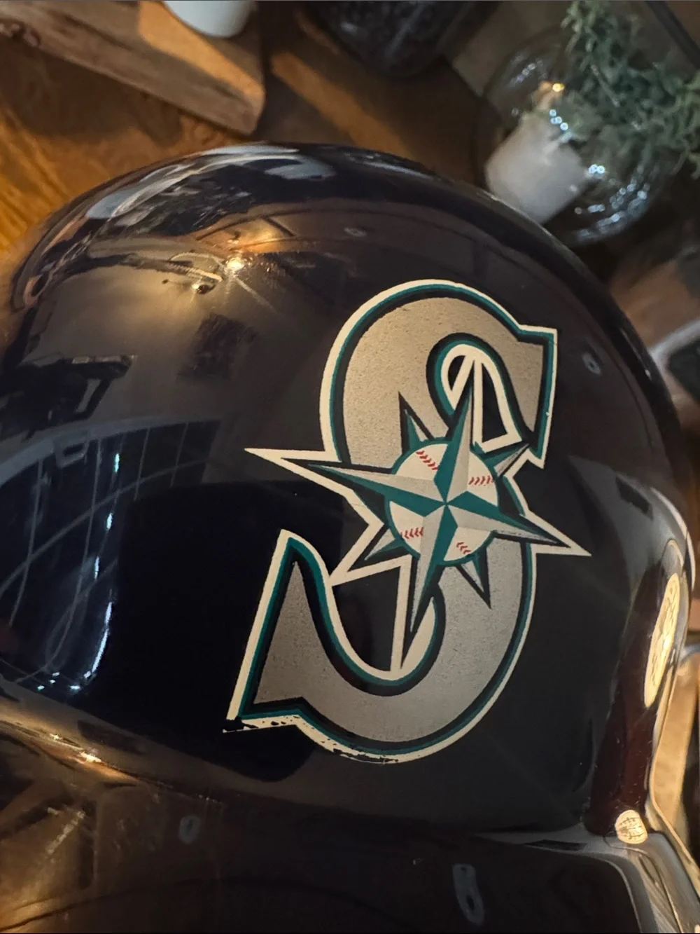 Seattle Mariners glossy navy